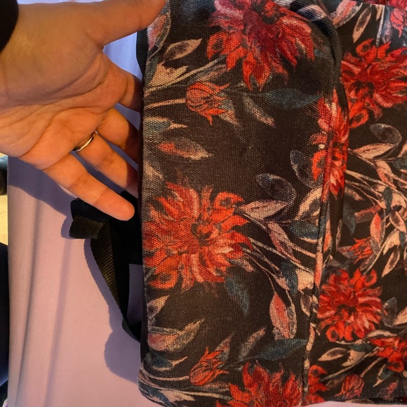 Vans Floral Backpack - Picture 3 of 3